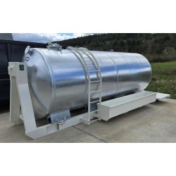 En stock : citerne sur berce en acier galvanisé