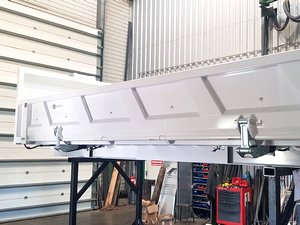 Ridelles hydrauliques
