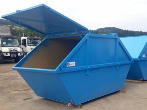 Capot en acier