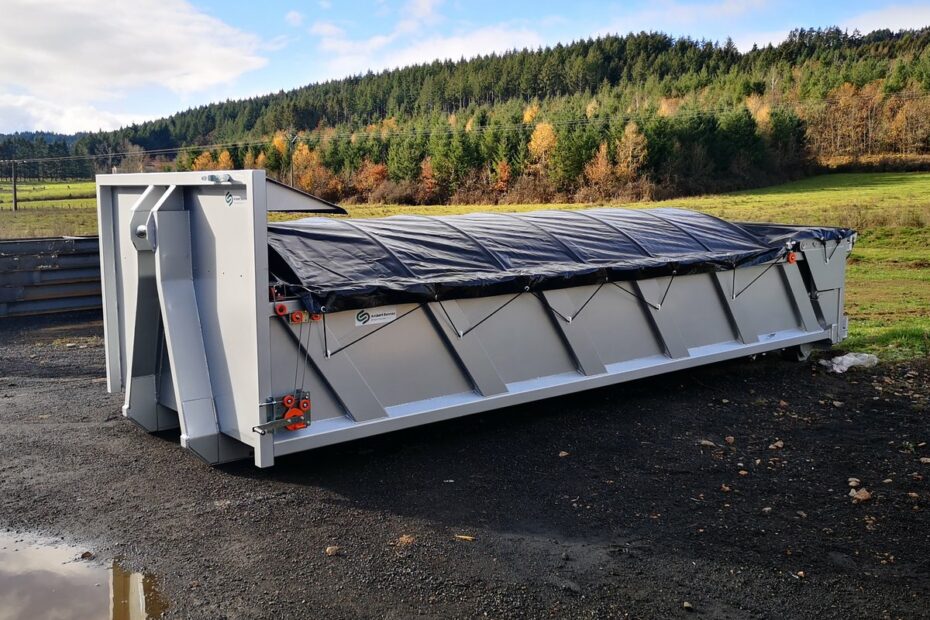 Décembre 2020 : benne TP monocoque avec bâche Cramaro