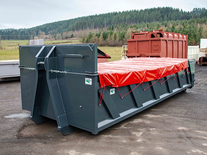 Février 2020 - benne TP avec porte hydraulique Février 2020 - benne TP avec porte hydraulique